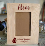 Load image into Gallery viewer, First Holy Communion Personalised Deluxe Solid Oak 6&quot; x 4&quot; Photo Frame
