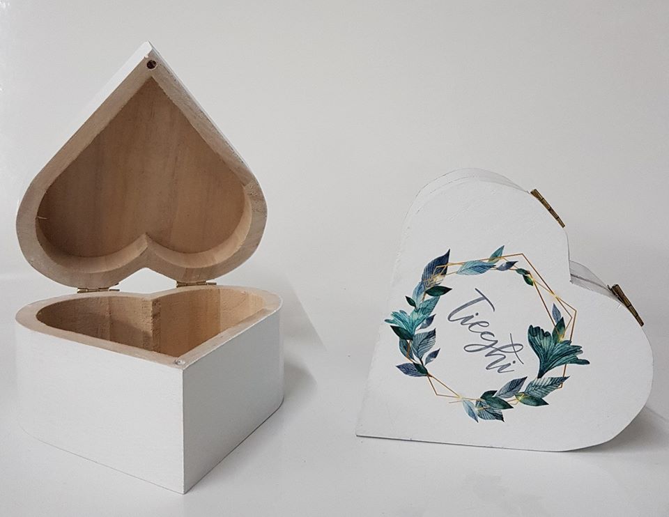 11cm Plain Wooden Heart Trinket Box 