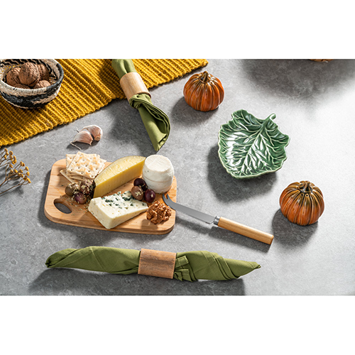 Cutting board set with board and cheese knife