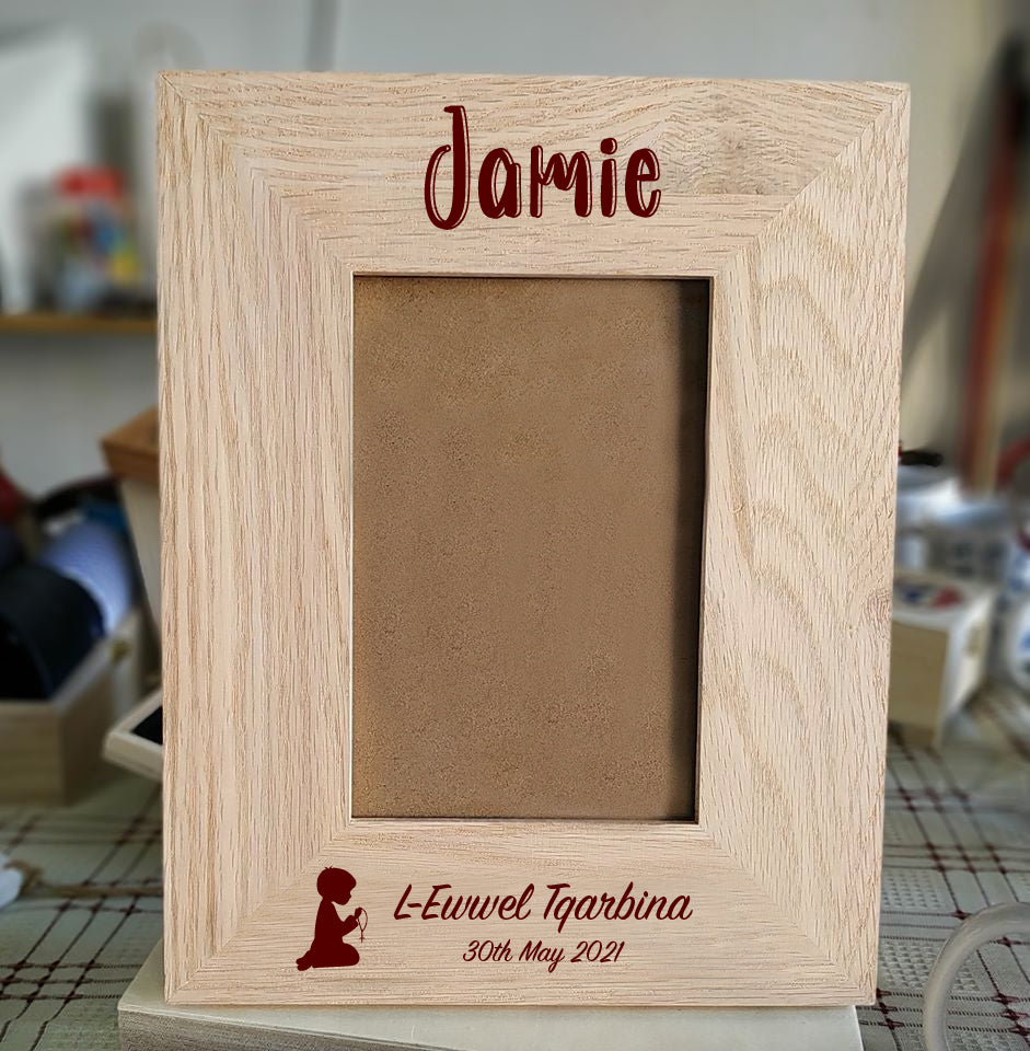 First Holy Communion Personalised Deluxe Solid Oak 6" x 4" Photo Frame
